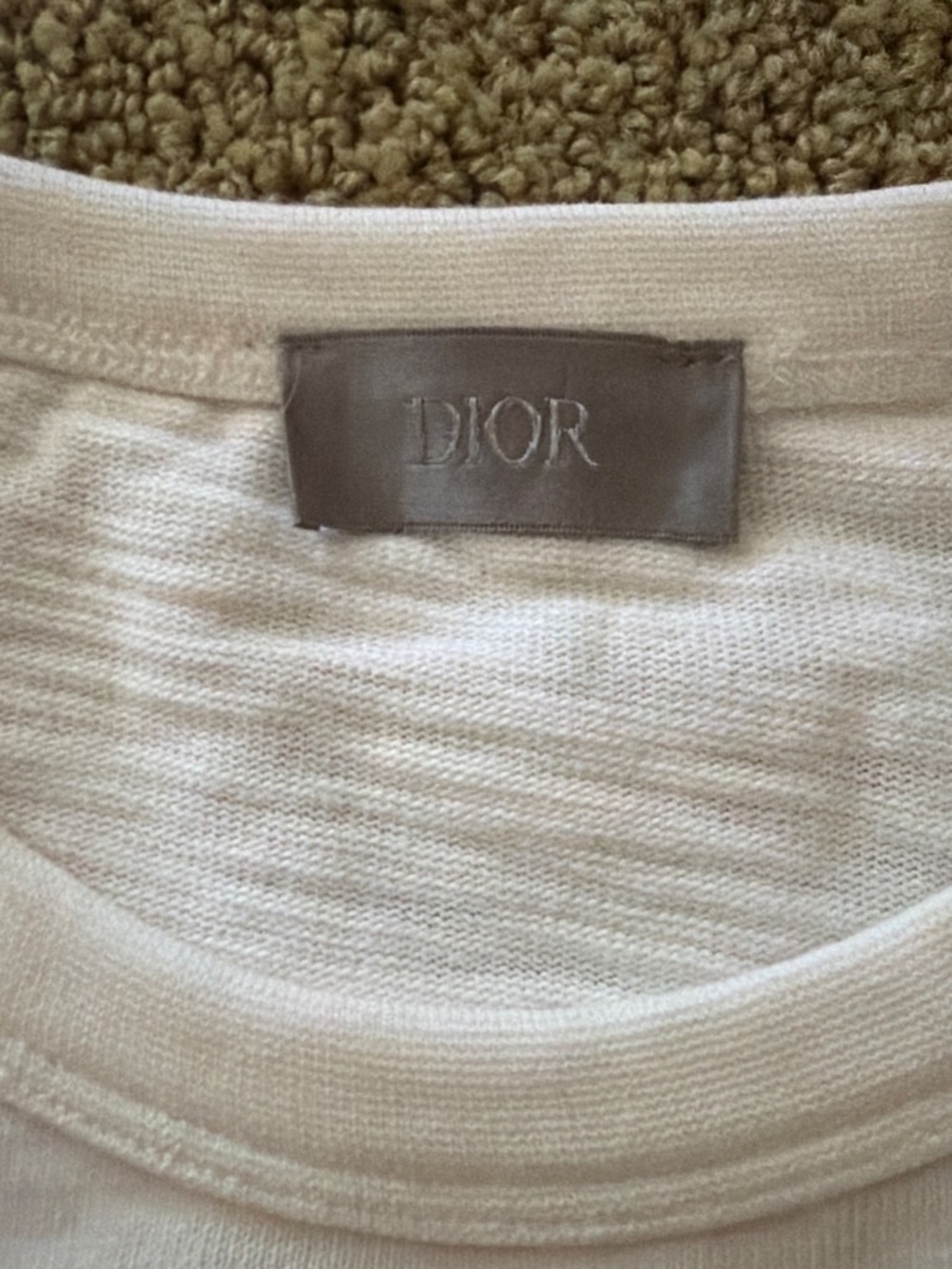 Dior Off-White Tee with Black Graphic Logo - Picture 4 of 6